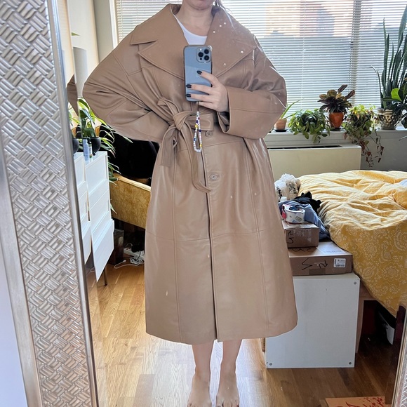 Deadwood Olga coat /leather trench coat - Picture 9 of 11